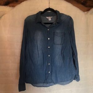 Old Navy “the classic shirt” denim shirt size Large